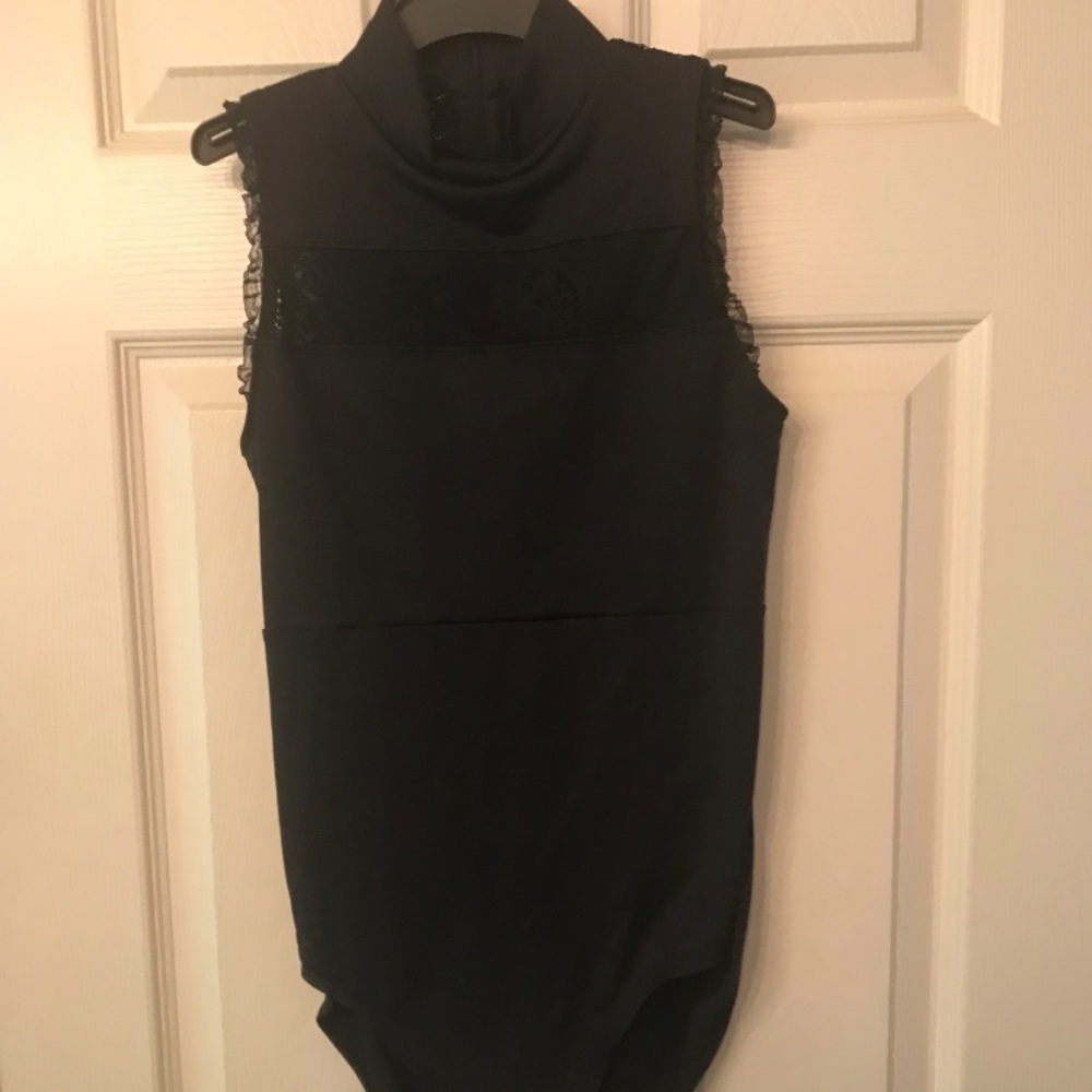 AINSLIE WEAR HIGH NECK "KARA" LACE LEOTARD LARGE